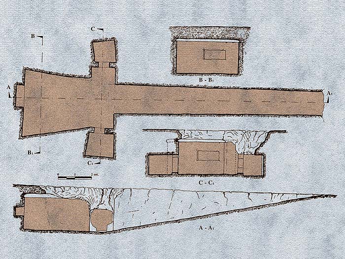 Pianta e sezioni della tomba XI.