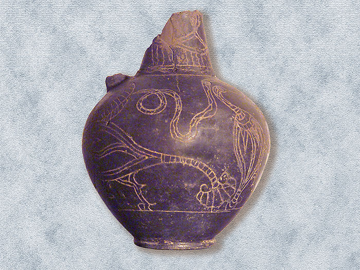  Bocchetta fenicio-cipriota di impasto proveniente dalla tomba X. Fara in Sabina, Museo Civico Archeologico.